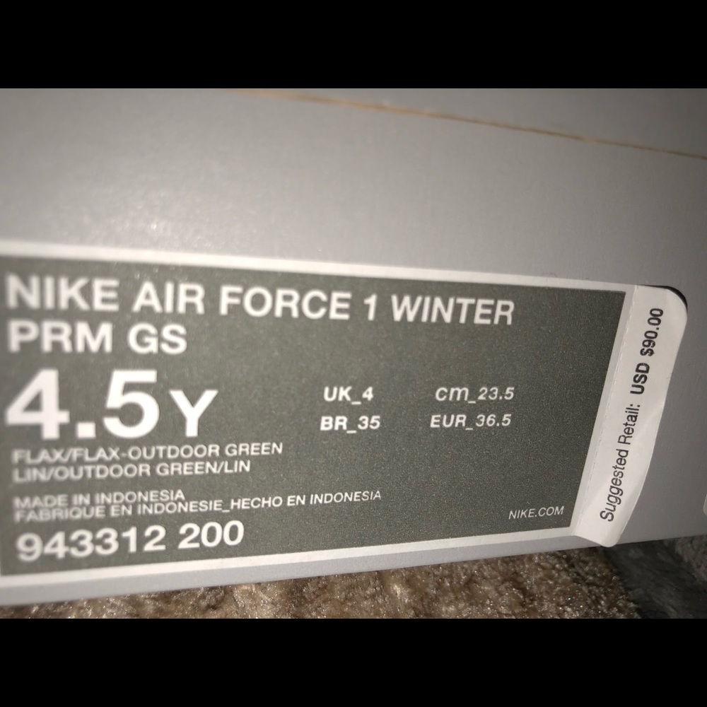 SHOES - Picture 7 of 7